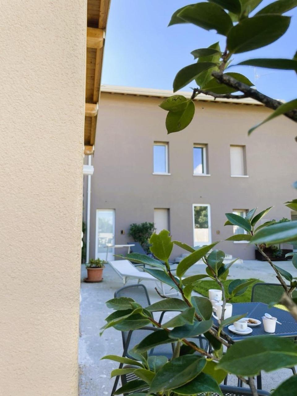 Cavecchie Desenzano Desenzano del Garda Exterior foto